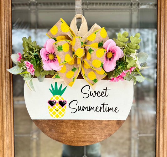 Summer Pineapple Door Hanger
