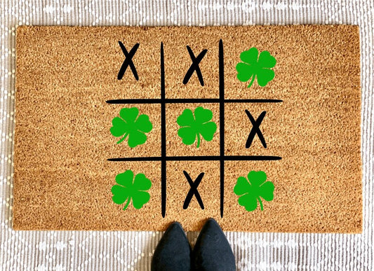 Tic Tac Toe Shamrocks Doormat