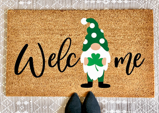 Gnome Clover Doormat