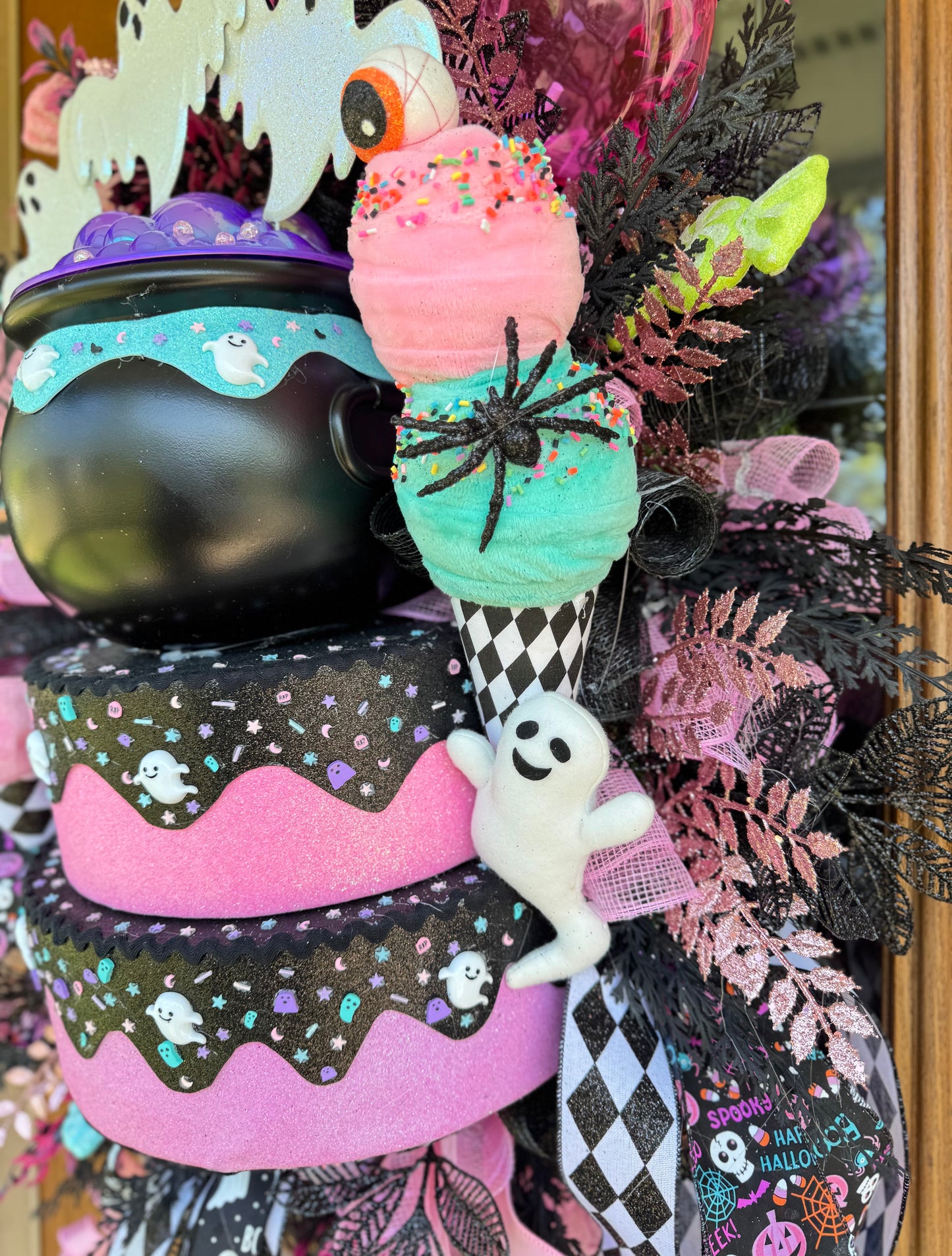 Pastel Halloween Ghost Wreath | Halloween Wreath For Front Door | Halloween Door Decor