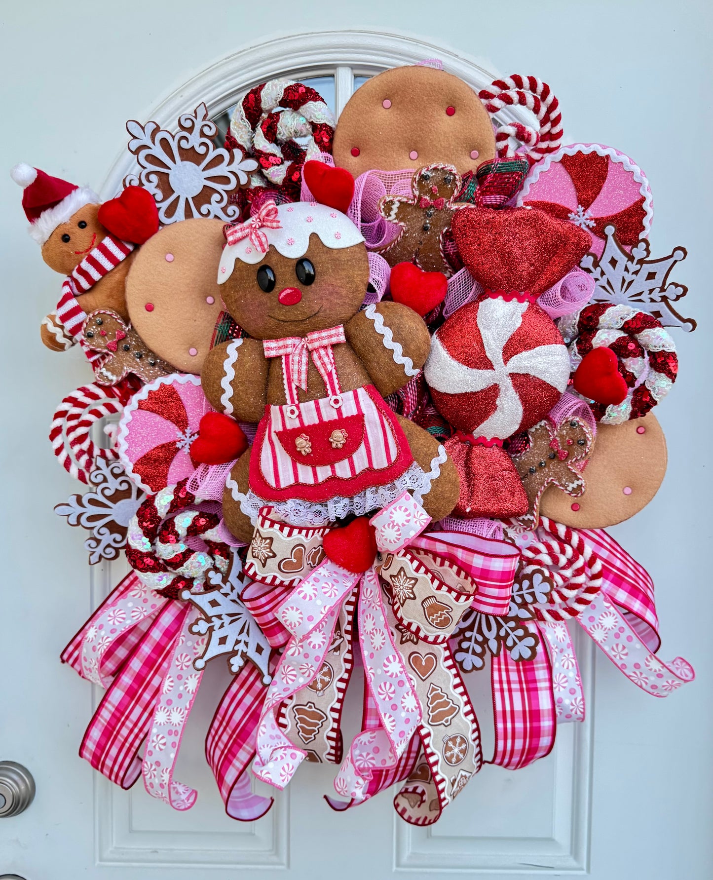 Pink and Red Gingerbread Christmas Wreath