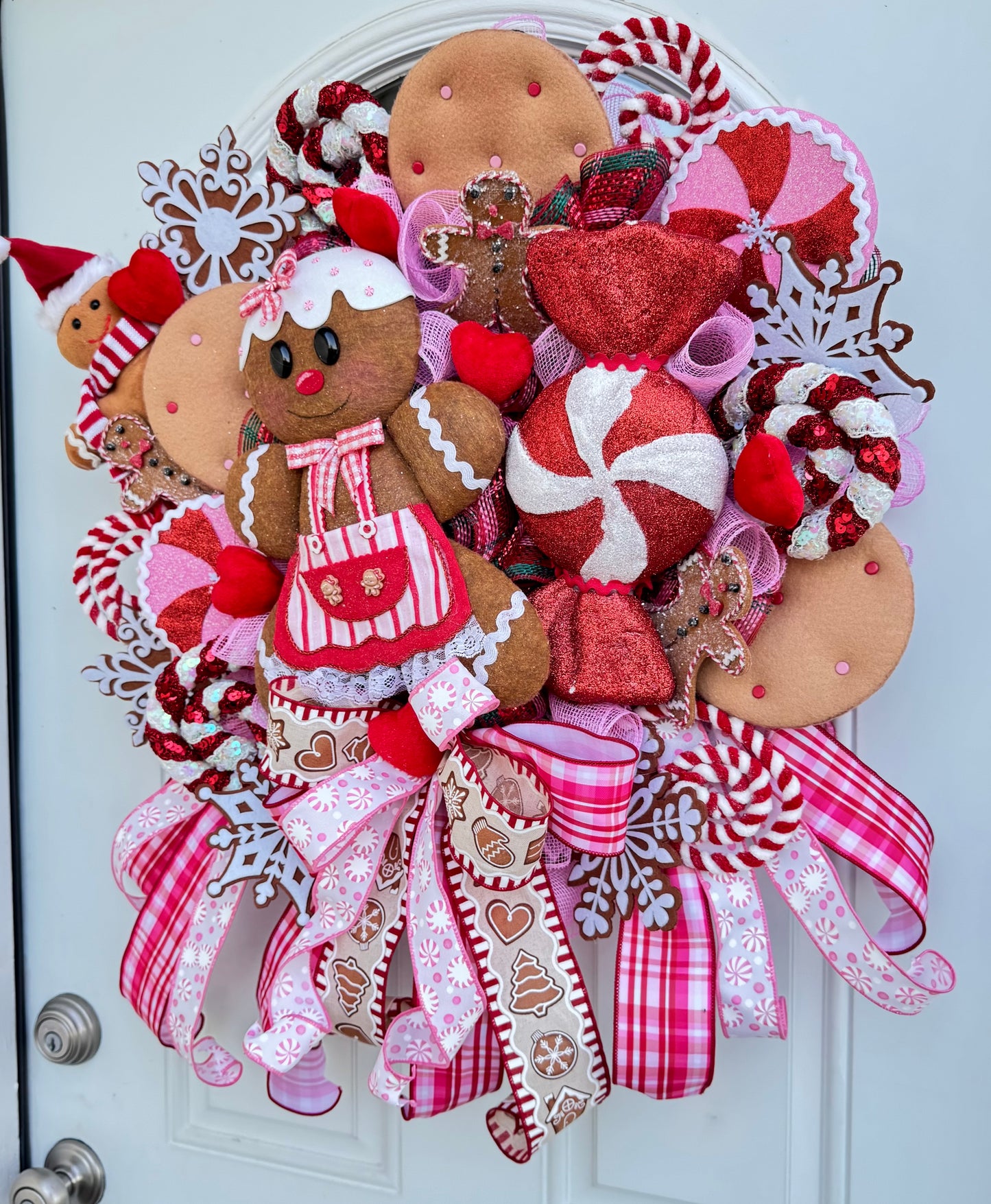 Pink and Red Gingerbread Christmas Wreath