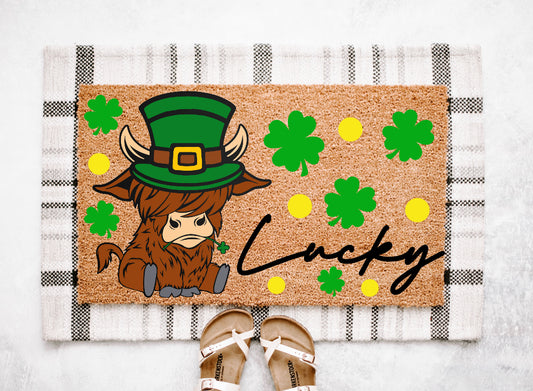 St. Patrick’s Day Highland Cow Doormat | St. Patrick’s Decor | Spring Doormat