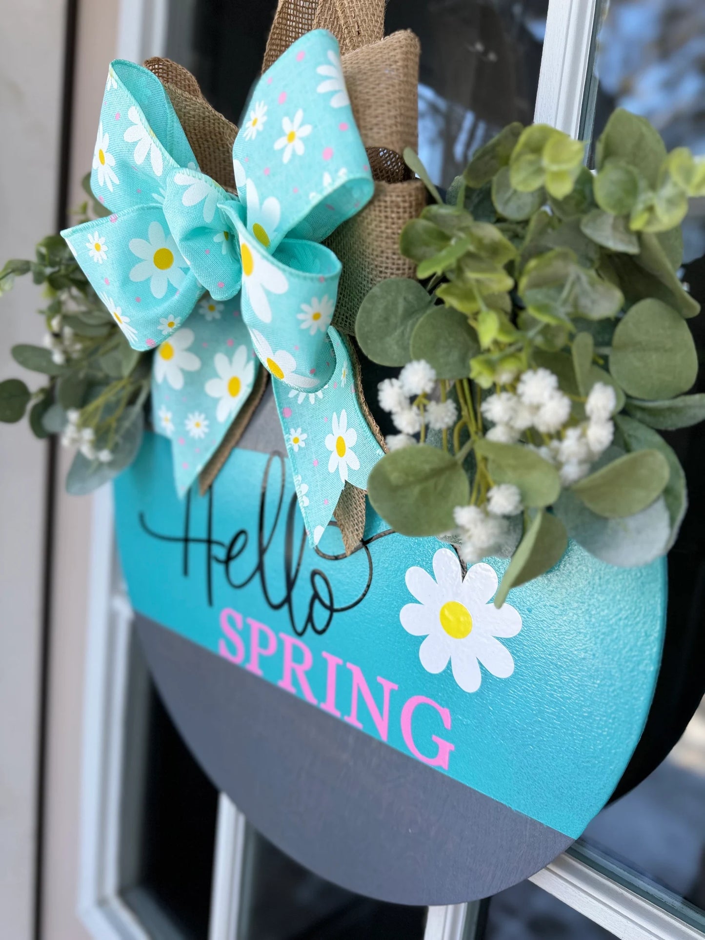 Hello Spring Daisy Door Hanger