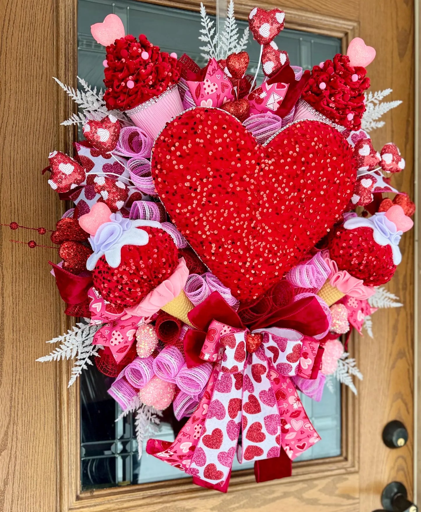 Valentine’s Day Heart Wreath | Valentines Day Door Decor | Valentine’s Decor