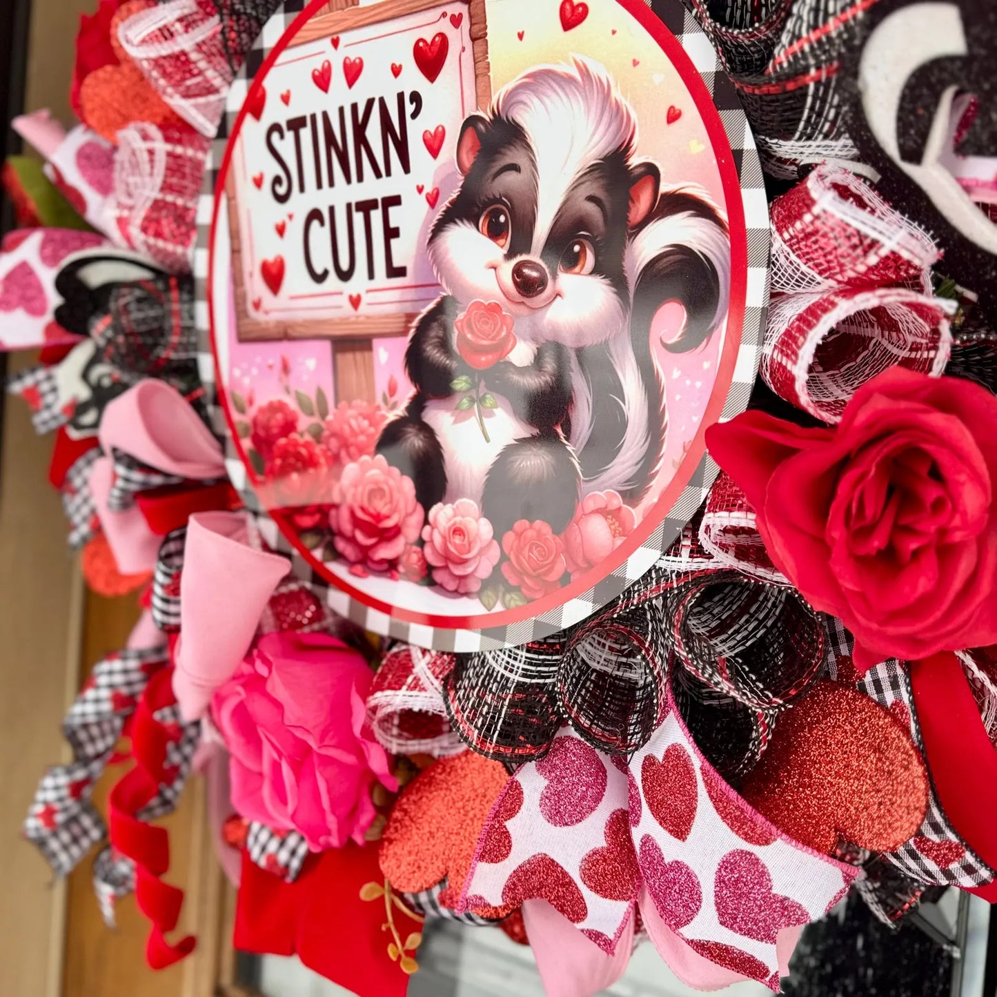 Skunk Valentine’s Day Wreath | Valentines Day Door Decor | Porch Decor | Pink And Red Wreath | Valentine’s Decor