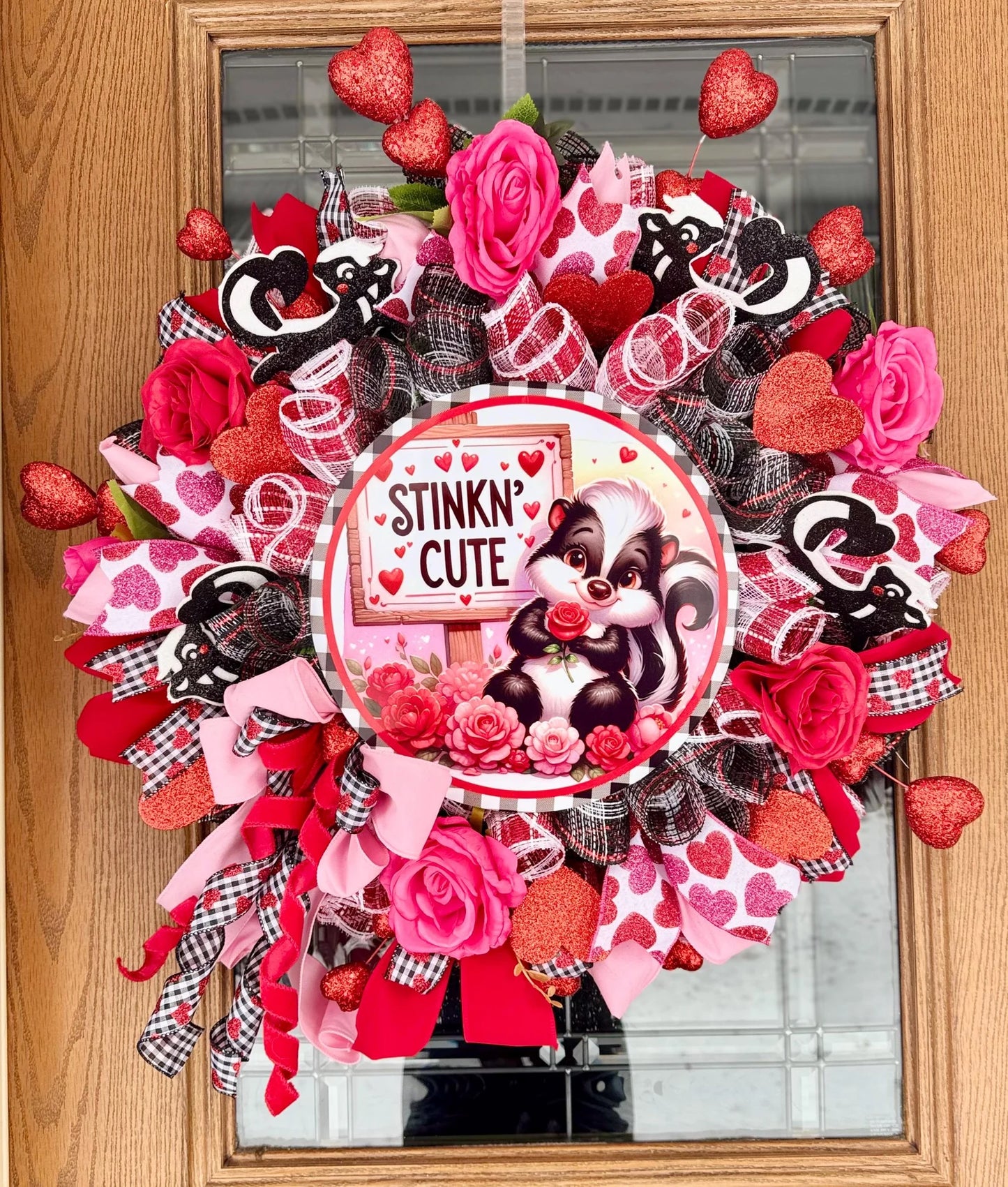 Skunk Valentine’s Day Wreath | Valentines Day Door Decor | Porch Decor | Pink And Red Wreath | Valentine’s Decor