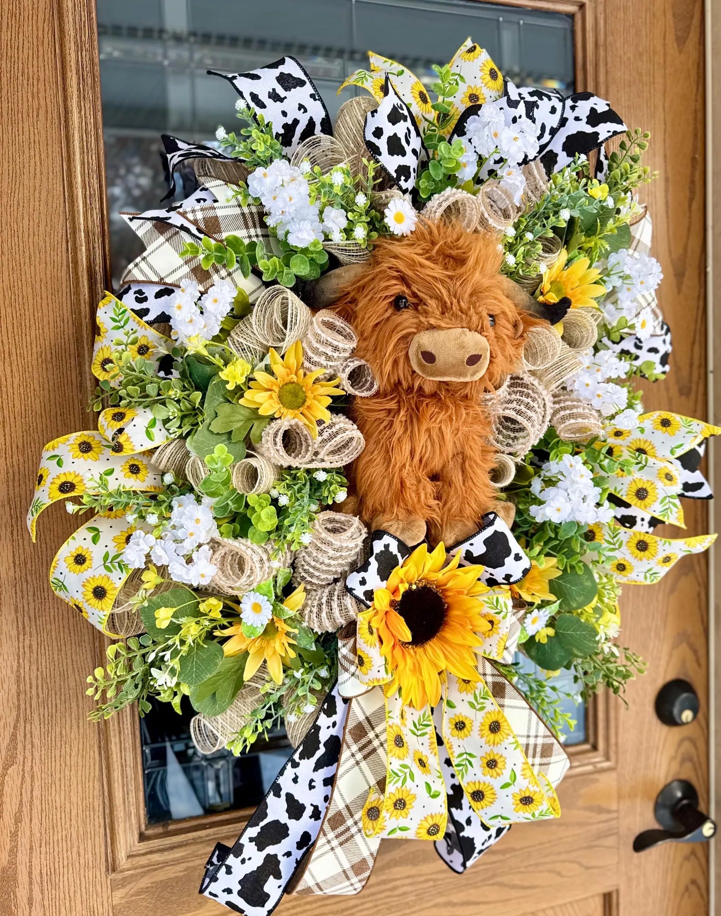 Highland Cow Door Wreath | Spring Wreath | Floral Wreath | Spring Door Decor | Farmhouse Wreath | Farmhouse Porch Decor