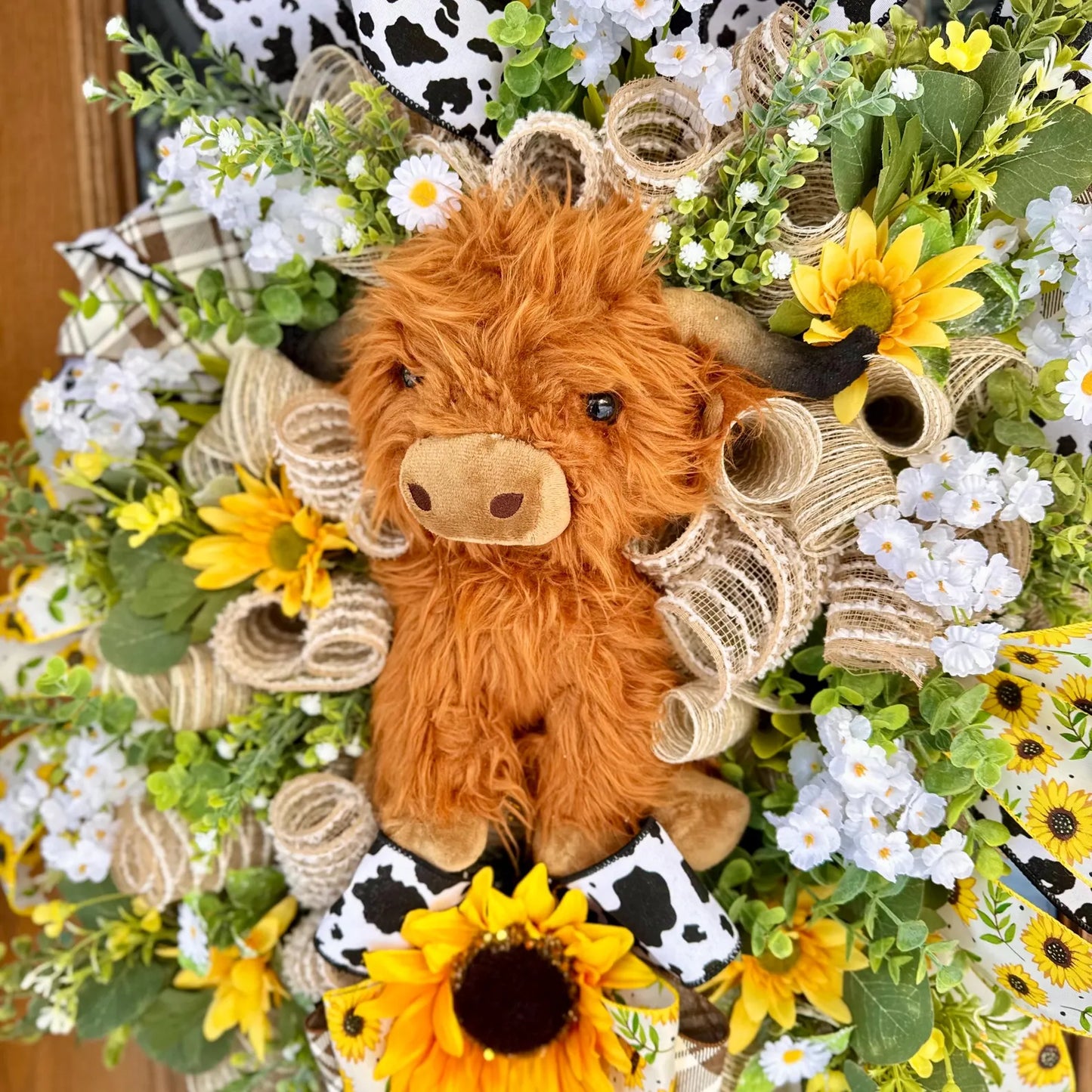 Highland Cow Door Wreath | Spring Wreath | Floral Wreath | Spring Door Decor | Farmhouse Wreath | Farmhouse Porch Decor