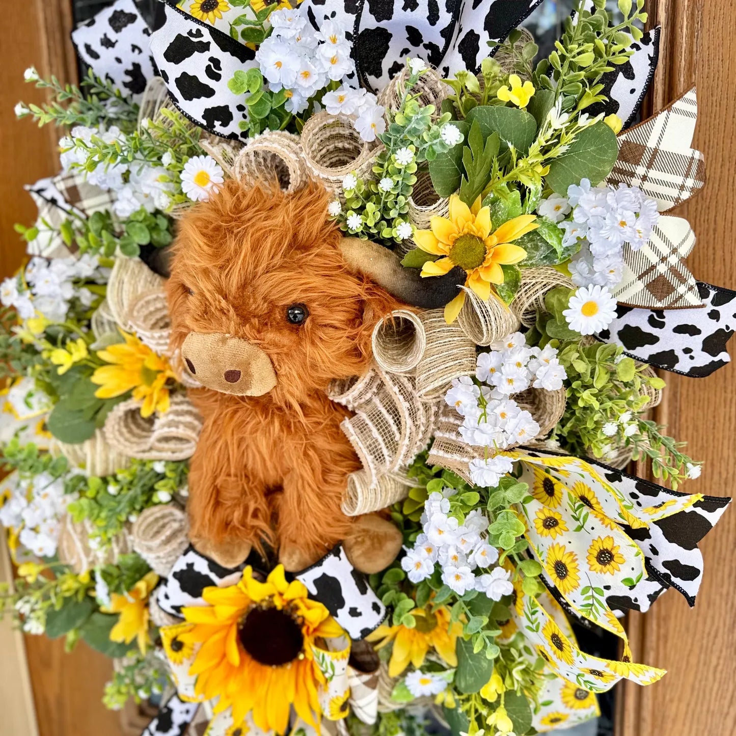 Highland Cow Door Wreath | Spring Wreath | Floral Wreath | Spring Door Decor | Farmhouse Wreath | Farmhouse Porch Decor