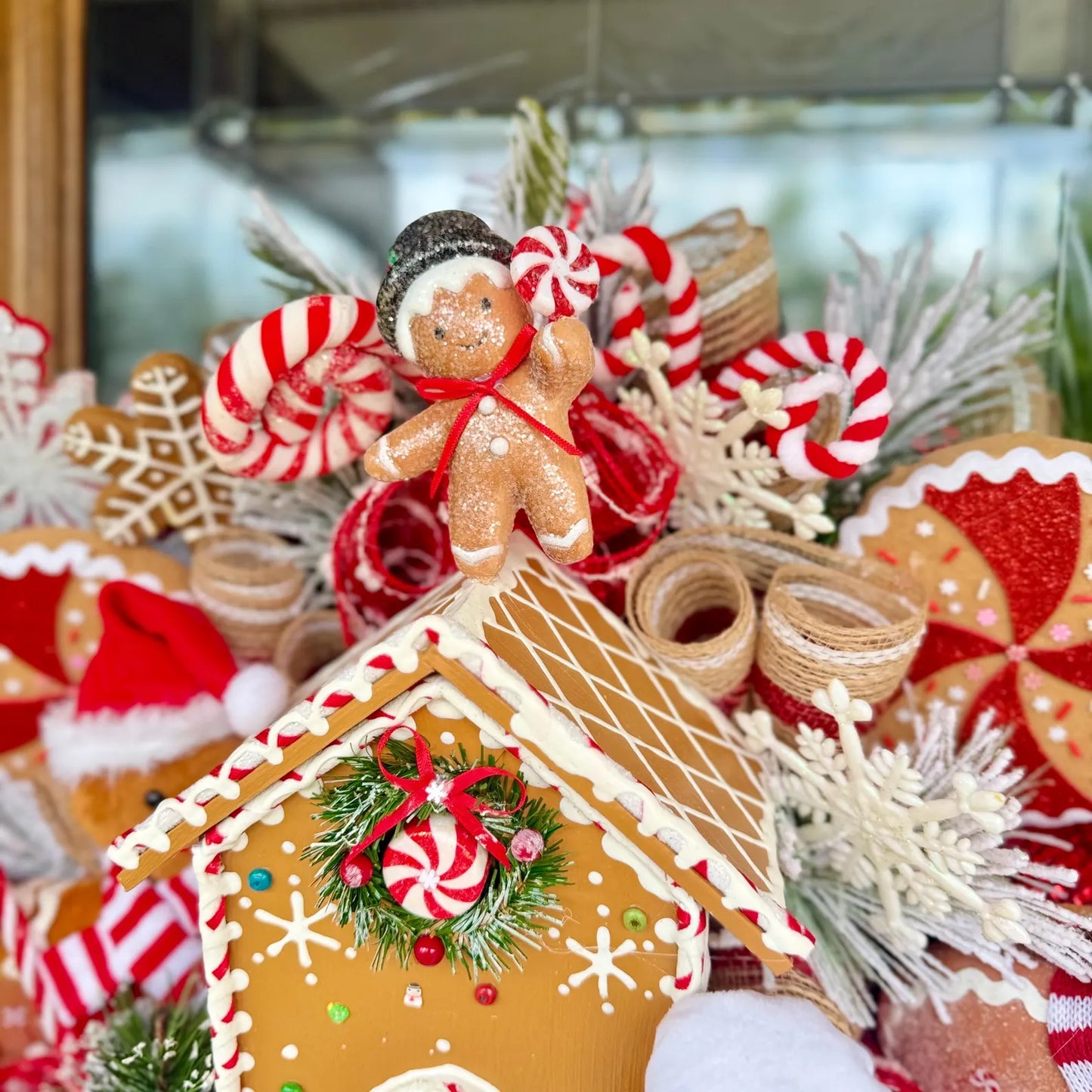 Gingerbread Candyland Wreath | Christmas Wreath | Christmas Porch Decor