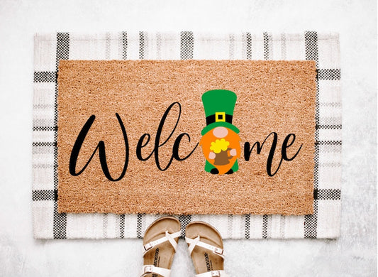 St. Patrick’s Day Gnome Doormat | St. Patrick’s Decor | Spring Doormat