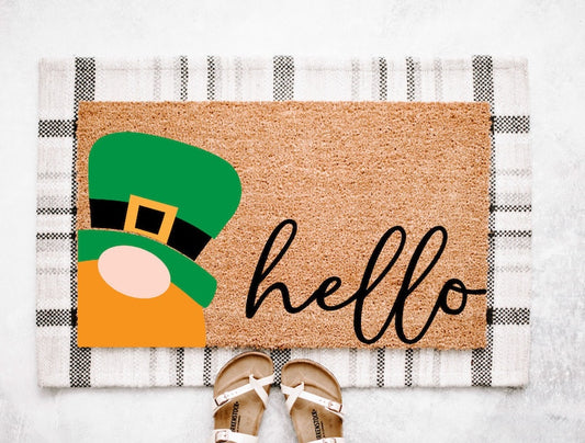 St. Patrick’s Day Gnome Doormat | St. Patrick’s Decor | Spring Doormat