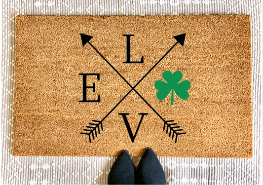 Love Clover Doormat